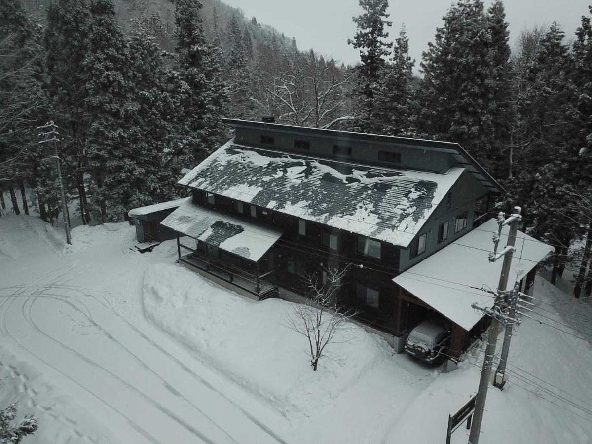 Bears Den Mountain Lodge ฮาคุบะ ภายนอก รูปภาพ